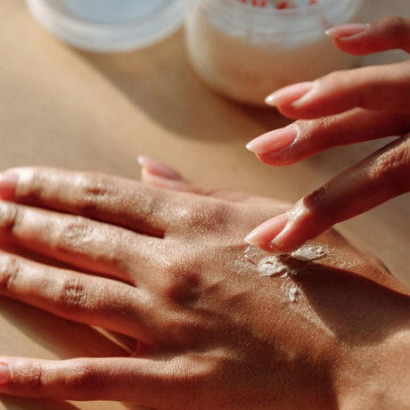 Pierpaoli Bioconte Hand Cream with Moisturising Glycerine and Chamomile Hydrolate - 75 ml